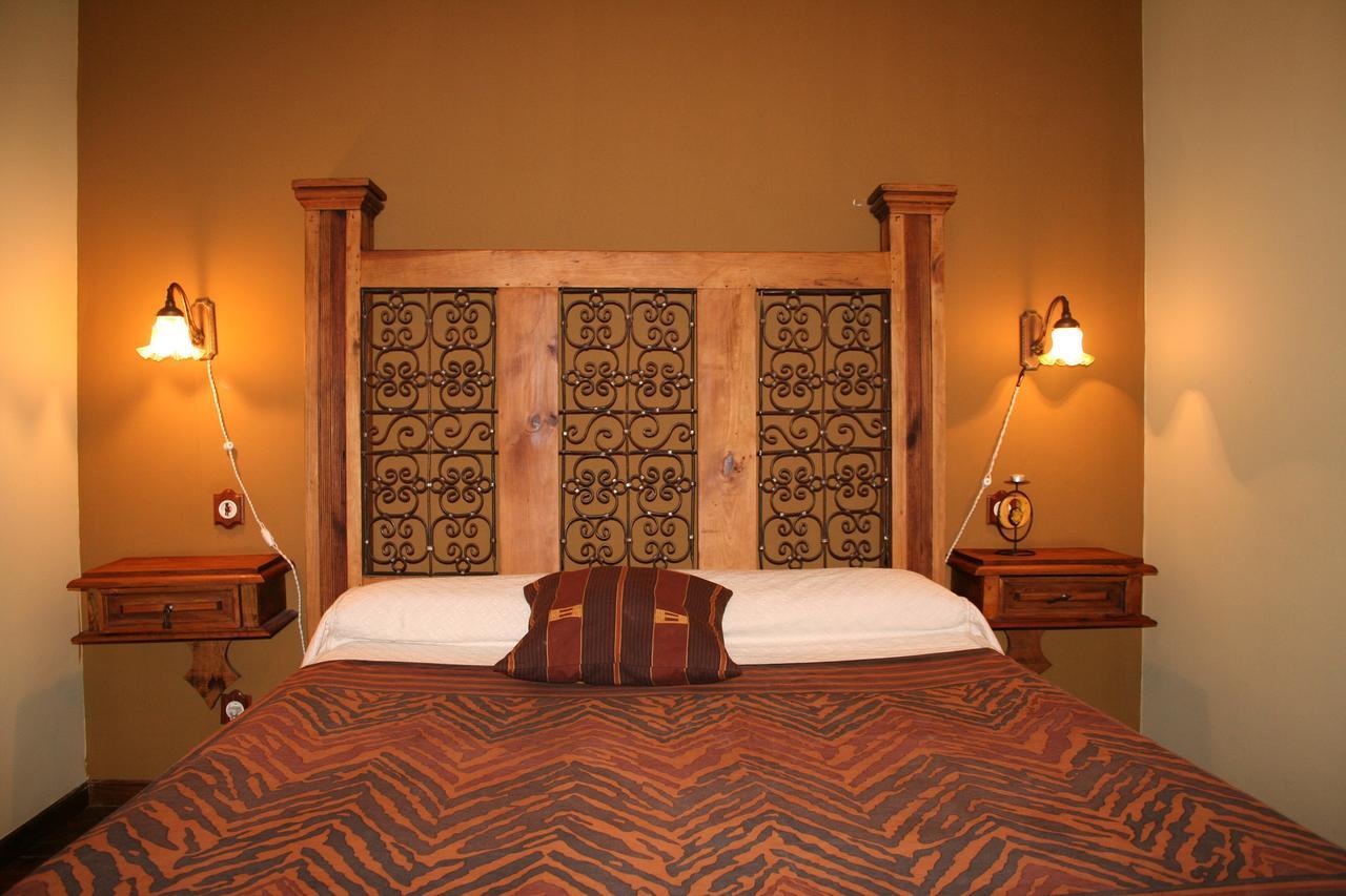 Pensjonat La Casona De Collado Hoyos del Collado Zewnętrze zdjęcie