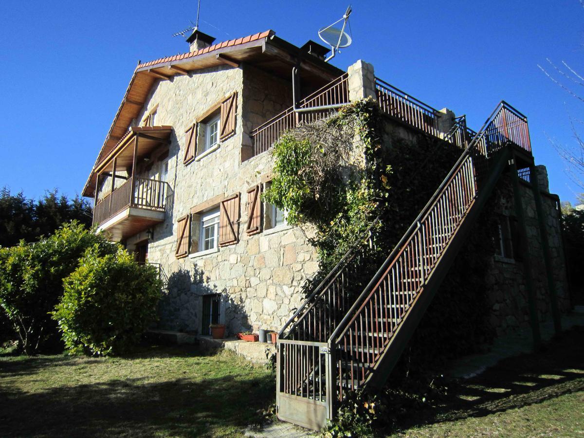 Pensjonat La Casona De Collado Hoyos del Collado Zewnętrze zdjęcie